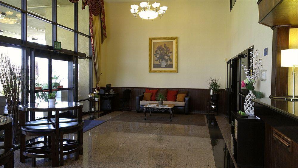 Fairfield & By Marriott Los Angeles 3*