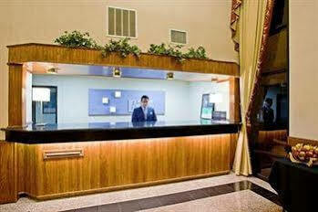 Hotel Fairfield & By Marriott Angeles 3*